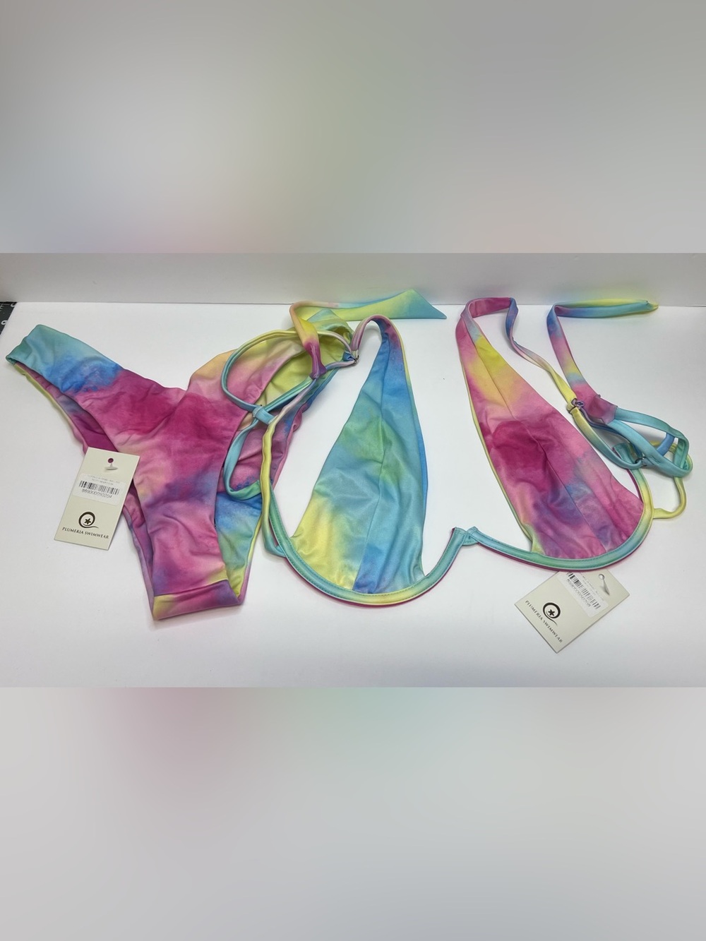 NWT Plumeria Magnolia Unicorn Bikini Set - Top Size 32-34 DD Bottom Size Medium